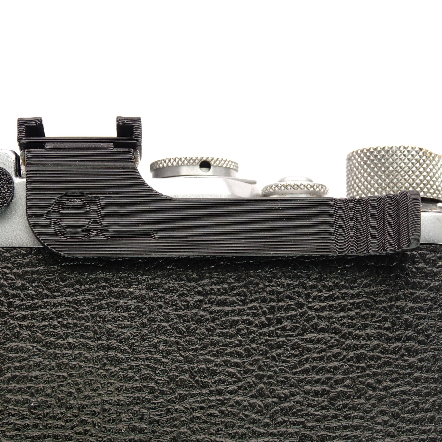 Thumb rest with accessory shoe for Leica I, II & III (LTM)