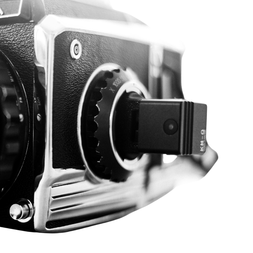 Cold shoe adapter for Bronica S2, S2a, D, S & C
