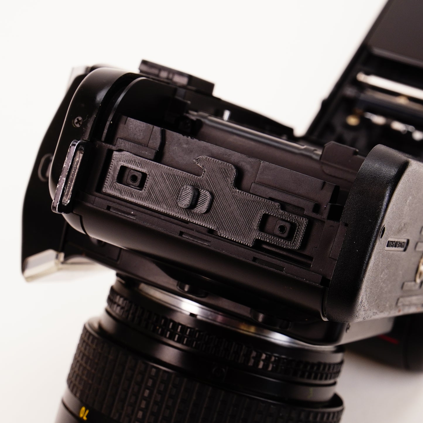 Crochets de couvercle de batterie pour Nikon F-401, N4004, F-501 & N2020 (lot de 2)