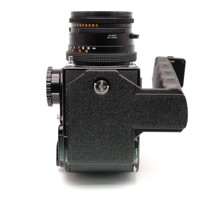 Empuñadura en L con Arca Swiss y compartimento para Darkslide para Hasselblad 500C/M, 503CW